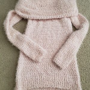 LC long sleeve off shoulder sweater